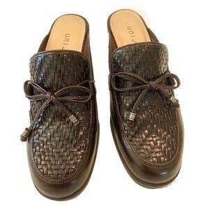 Unisa Ladies Flat Mules Basket Weave Upper with Tassles Size 6 M